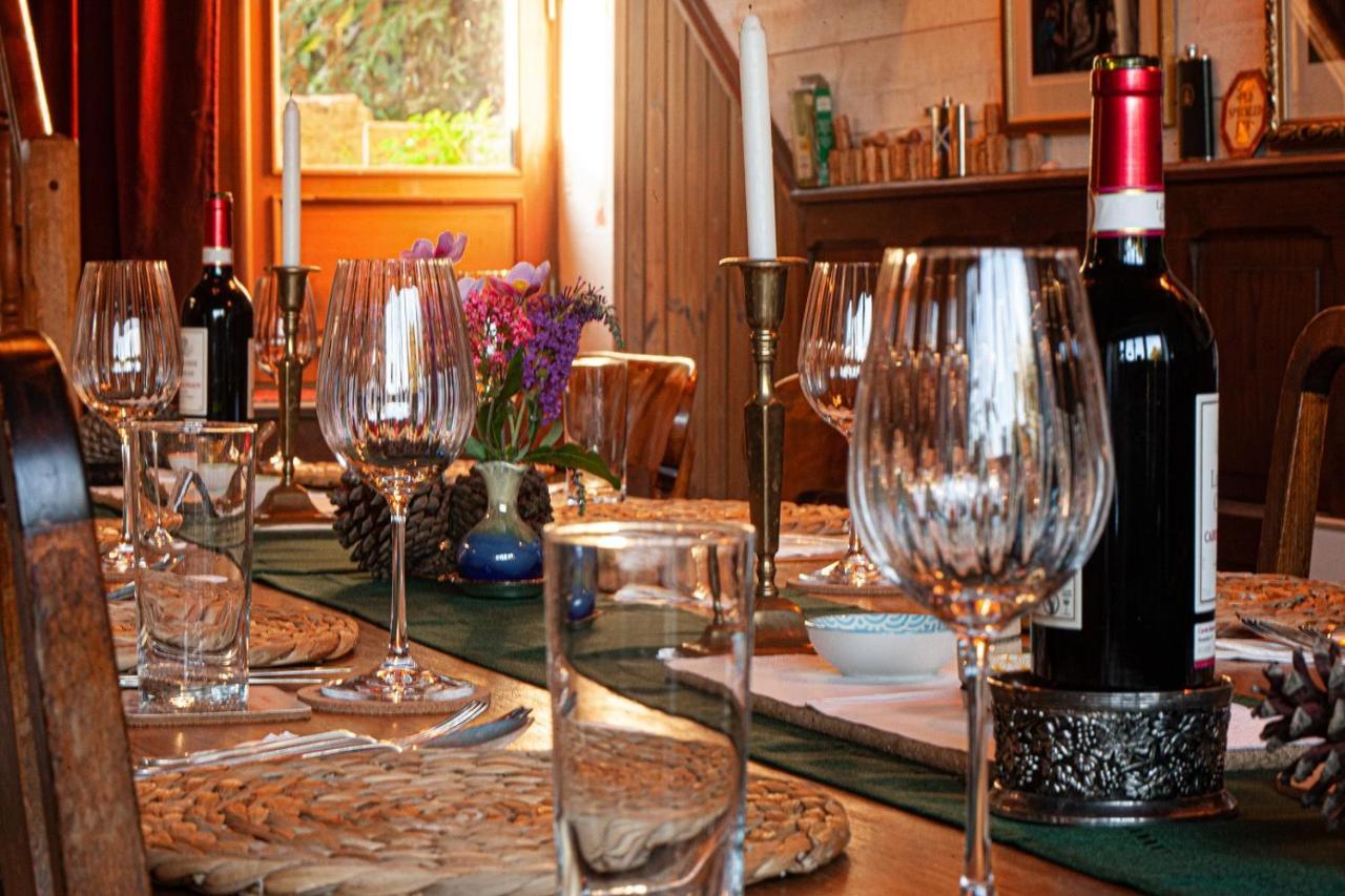 Les Quatre Siecles Bed & Breakfast Herce Exterior photo